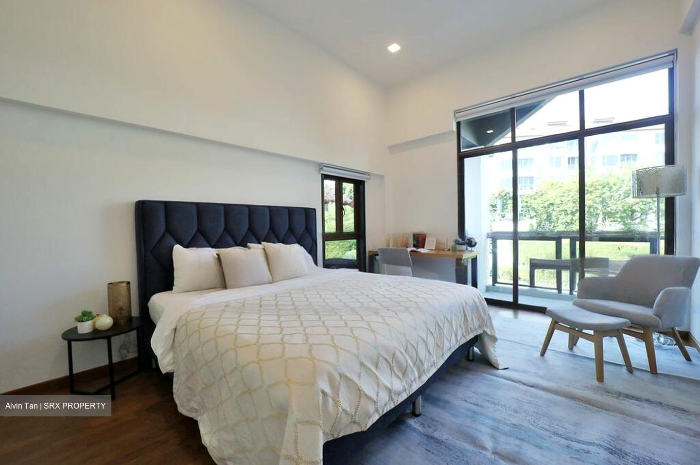 Ocean Drive (D4), Detached #474794571
